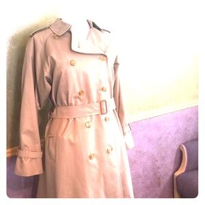 Sale!!!   Burberry trench coat belt liner plaid